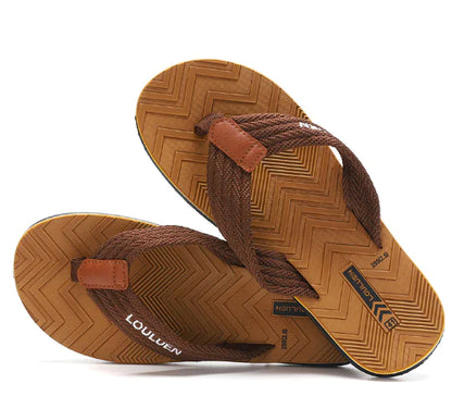 Trendy Non-Slip Men's Beach Sandals and Flip-Flops