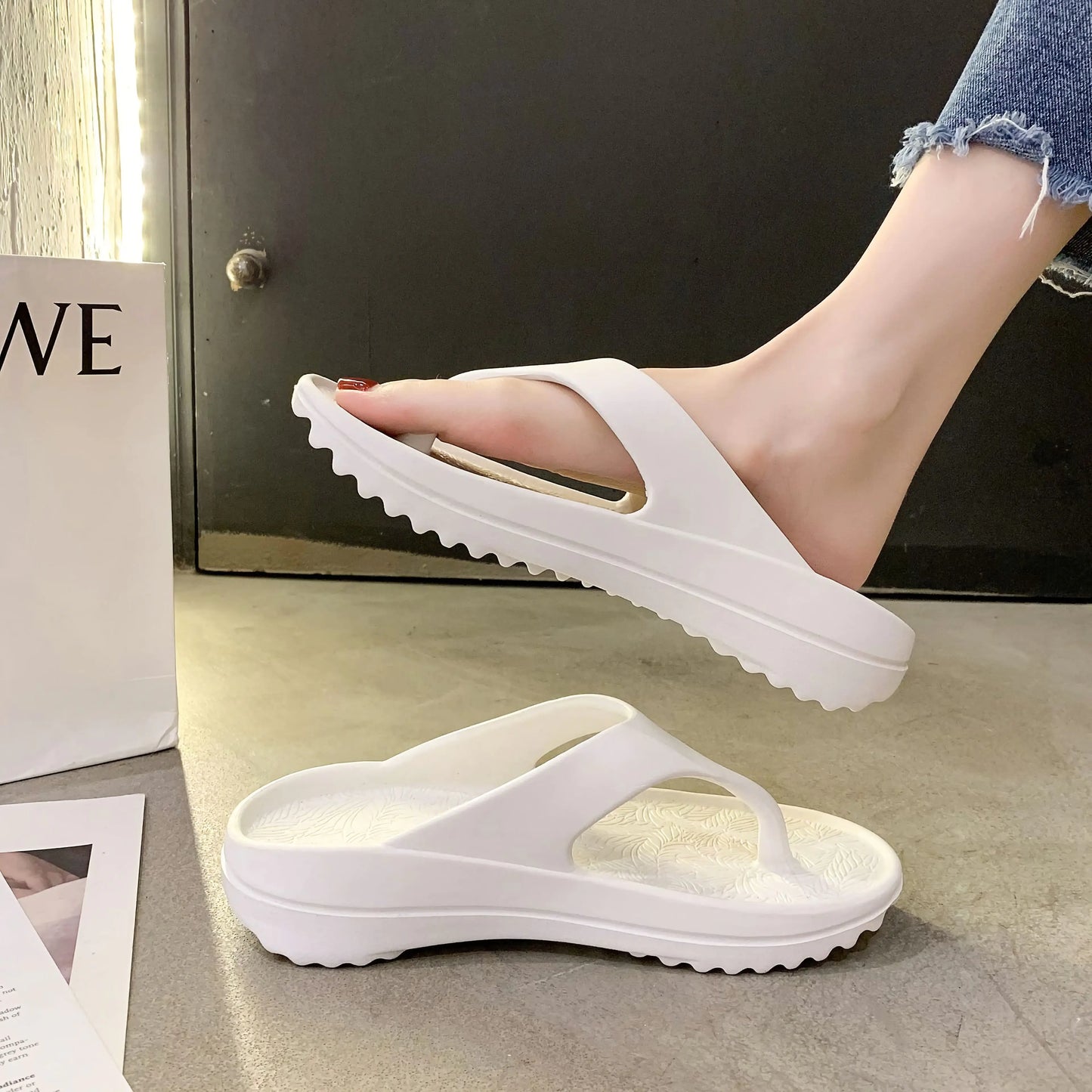 Women's Flip-Flops Indoor Beach Shower Sandals